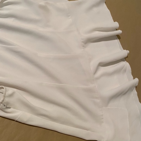 💙 4 for $40 💙 Ann Taylor White Sleeveless Blouse - Picture 7 of 8